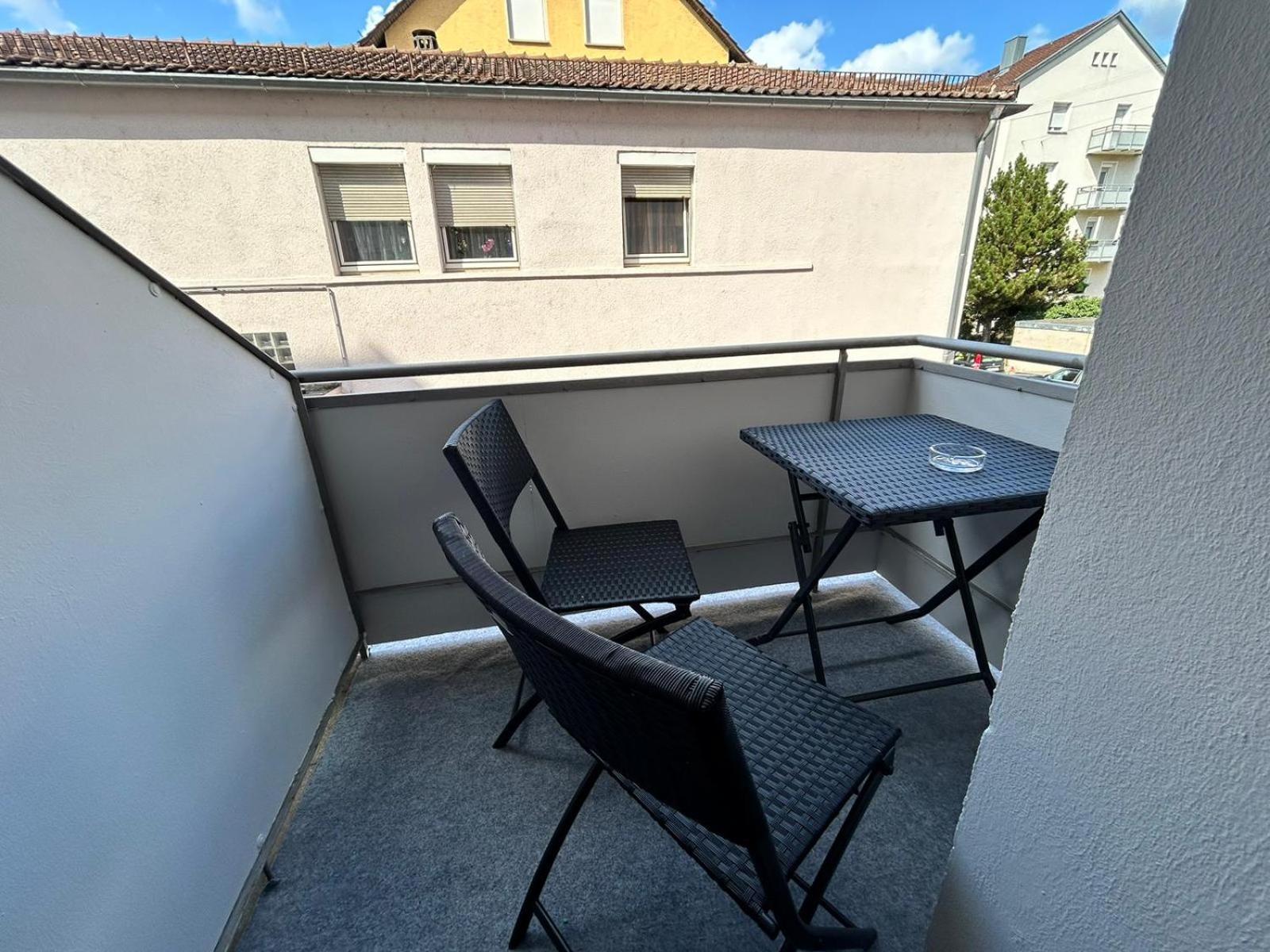 Unter Den Daechern Grillen In Bester Lage Innenstadt Stellplatz Heilbronn Exterior photo